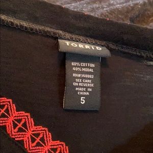 Torrid NWOT short sleeved shirt